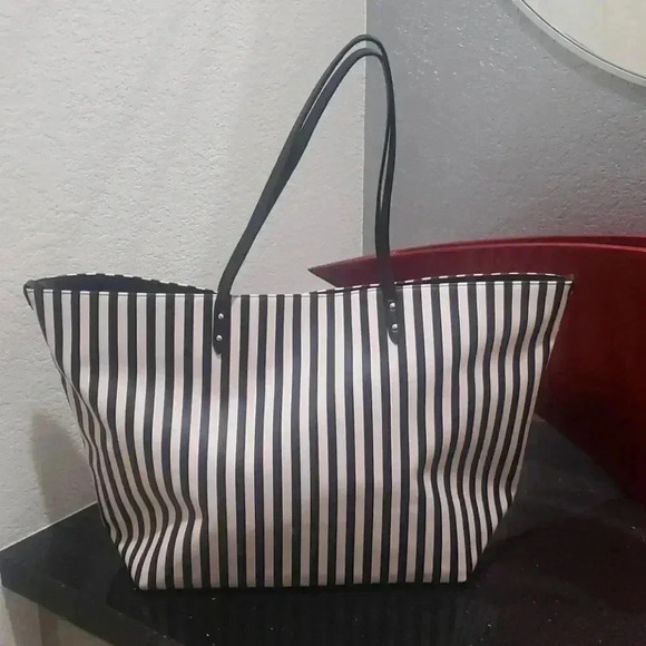 Victoria's Secret Black White Stripe Tote - Picture 4 of 7